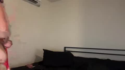 Snapshot of khmerdoll chatting on December 2024 06:47:01 AM Khmer Doll online show from December 2024 06:47:01 AM