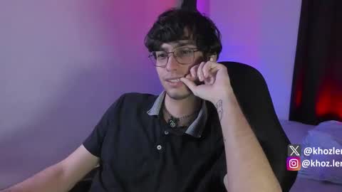 khozler_ online show from November 2025 03:53:02 AM