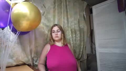 Snapshot of kianna_dior_ chatting on February 2025 07:27:01 PM kianna_dior_ online show from February 2025 07:27:01 PM