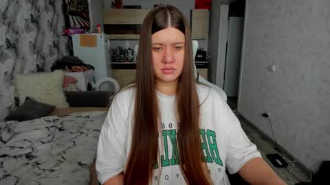 kianna_dior_ online show from November 2025 08:25:01 AM