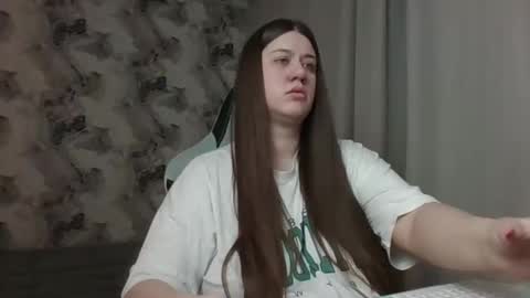 kianna_dior_ online show from February 2026 12:02:02 PM