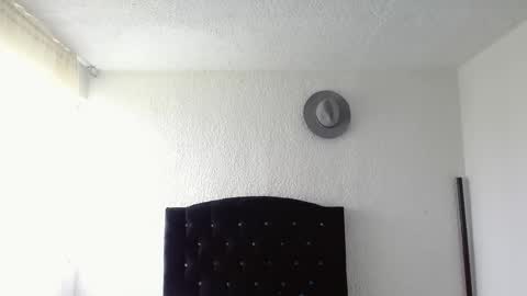 Adrian  Chlloe online show from October 2025 04:20:02 PM