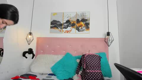 Kiara online show from October 2025 12:50:01 PM