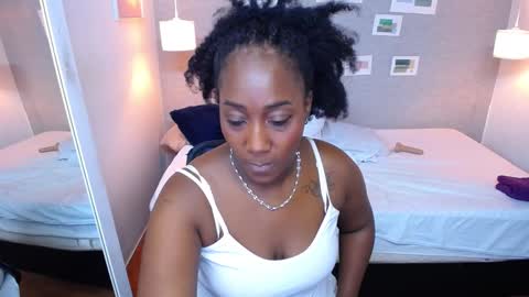 Snapshot of kiara_evanss chatting on December 2024 09:06:02 AM Kiara online show from December 2024 09:06:02 AM
