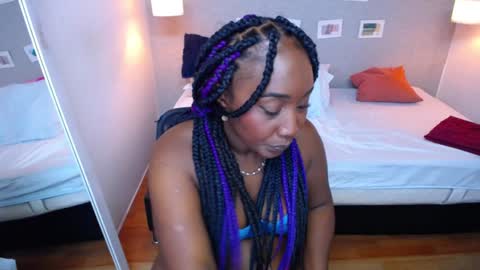 Snapshot of kiara_evanss chatting on January 2025 10:59:01 PM Kiara online show from January 2025 10:59:01 PM