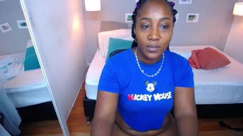 Snapshot of kiara_evanss chatting on February 2025 02:22:02 PM Kiara online show from February 2025 02:22:02 PM