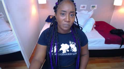 Snapshot of kiara_evanss chatting on February 2025 12:25:01 AM Kiara online show from February 2025 12:25:01 AM