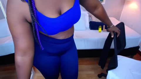 Snapshot of kiara_evanss chatting on March 2025 03:07:01 PM Kiara online show from March 2025 03:07:01 PM