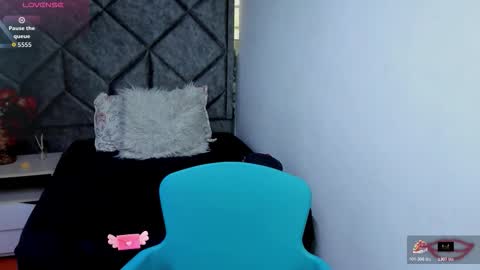 KIARA FOX online show from January 2026 08:45:02 PM