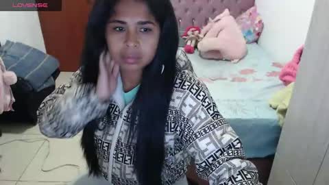 Kiara online show from October 2025 12:33:02 AM