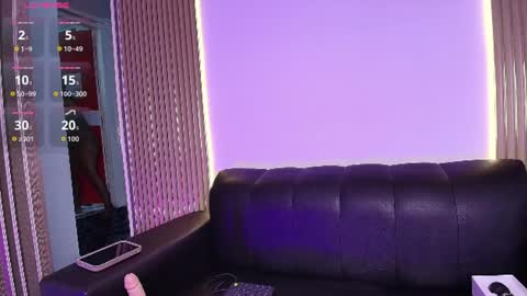 kiarasullivan online show from July 2026 12:11:01 PM