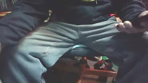 Snapshot of kick_1_down chatting on December 2024 09:57:01 PM kick_1_down online show from December 2024 09:57:01 PM