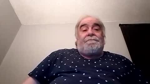 Snapshot of kickinme chatting on September 2025 09:37:01 PM KICKINME online show from September 2025 09:37:01 PM