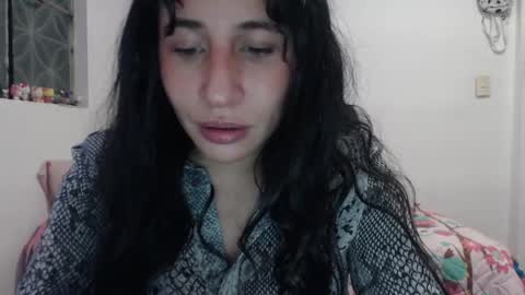 Snapshot of kiimy_to chatting on May 2026 11:34:04 PM Nezumy Rey online show from May 2026 11:34:04 PM