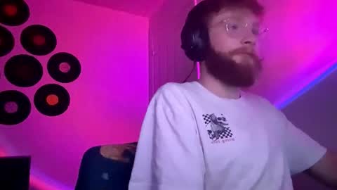 Snapshot of kiiyp chatting on November 2025 08:11:01 PM kiiyp online show from November 2025 08:11:01 PM