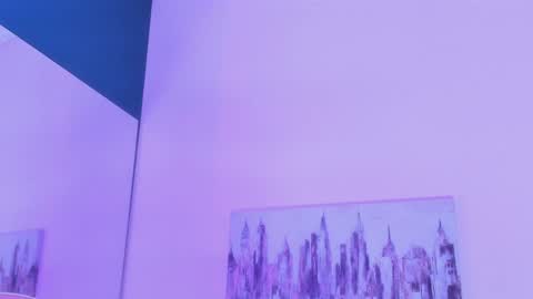 Snapshot of kiki_cams chatting on January 2025 07:10:01 AM kIKI online show from January 2025 07:10:01 AM