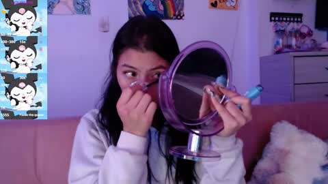 Snapshot of kiki_cams chatting on February 2025 11:43:02 AM kIKI online show from February 2025 11:43:02 AM