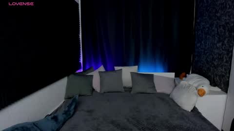 Kiki online show from December 2024 10:05:02 AM