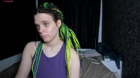 Kiki online show from November 2025 10:48:01 AM