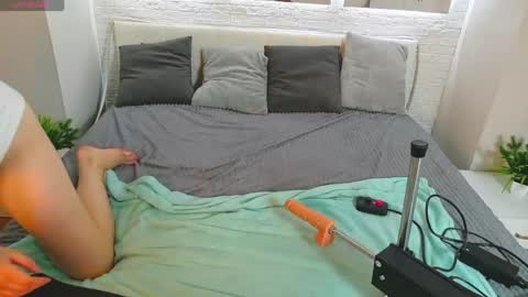 Kiki online show from April 2026 11:05:01 AM