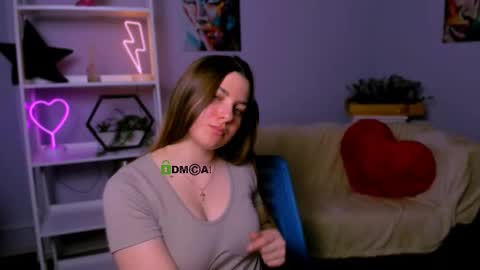 Snapshot of kiki_swan chatting on March 2025 10:24:01 AM kiki_swan online show from March 2025 10:24:01 AM