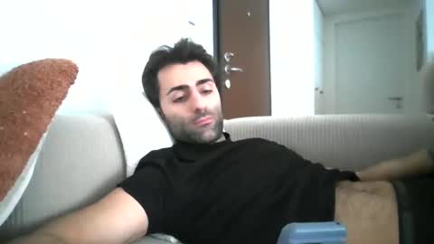 kikkus01 online show from February 2025 09:02:01 AM