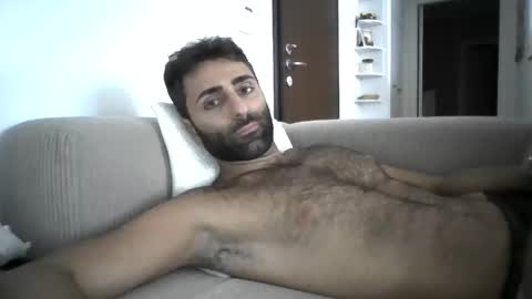 kikkus01 online show from September 2025 02:50:02 PM