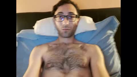 Snapshot of killua1993 chatting on September 2025 01:00:01 PM kingstoned online show from September 2025 01:00:01 PM