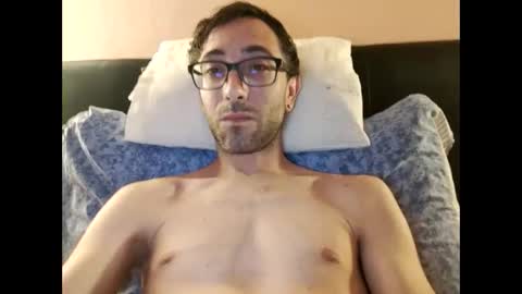 Snapshot of killua1993 chatting on September 2025 08:32:01 PM kingstoned online show from September 2025 08:32:01 PM