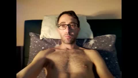 Snapshot of killua1993 chatting on October 2025 12:47:01 PM kingstoned online show from October 2025 12:47:01 PM