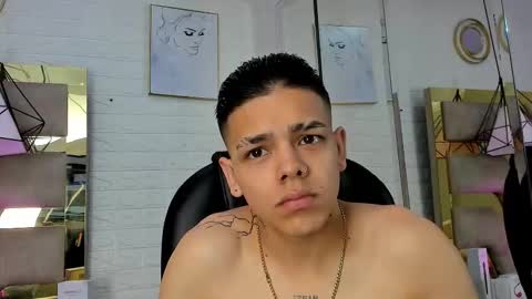 Snapshot of kim69_and_noah chatting on February 2026 01:26:01 PM cherry online show from February 2026 01:26:01 PM