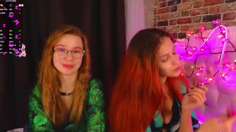 CatherineBarkJamieWallace online show from November 2025 08:19:02 PM