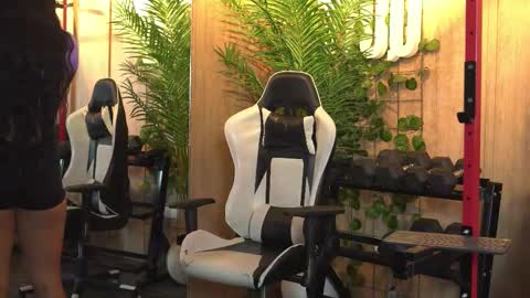 Kim online show from February 2026 12:50:01 PM