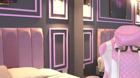 Kim online show from April 2026 01:25:02 PM