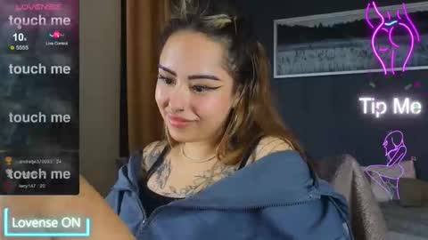 Snapshot of kim_brownie chatting on November 2025 08:24:01 AM Kim online show from November 2025 08:24:01 AM