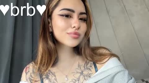 Snapshot of kim_brownie chatting on November 2025 08:24:01 AM Kim online show from November 2025 08:24:01 AM