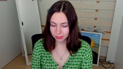 Kim online show from January 2025 01:37:02 PM