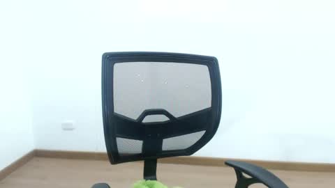 Snapshot of kim_naomyy chatting on December 2024 01:05:01 AM Kim Naomy online show from December 2024 01:05:01 AM