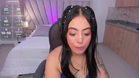 kim online show from November 2025 11:09:01 AM