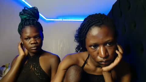 Snapshot of kimberly_chloe chatting on June 2026 07:30:02 PM Kimberly online show from June 2026 07:30:02 PM
