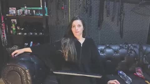  KIMBERLY SWAN  online show from February 2025 03:10:02 AM