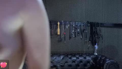  KIMBERLY SWAN  online show from October 2025 09:49:02 PM