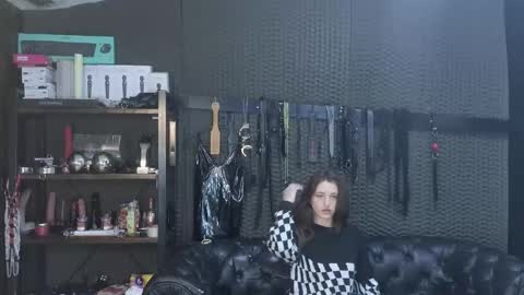  KIMBERLY SWAN  online show from December 2025 12:38:02 AM