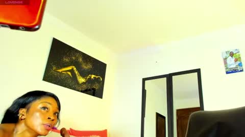 Snapshot of kimberlybanks2 chatting on June 2026 10:52:01 PM Kimberly Banks online show from June 2026 10:52:01 PM