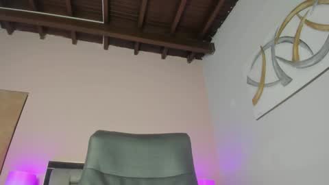 kimberly online show from March 2025 09:59:02 PM