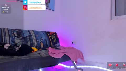 Kimberly online show from December 2025 10:35:01 AM