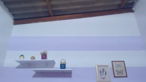 Kim  online show from February 2026 06:57:01 PM