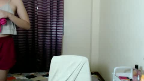 kimchie_21 online show from October 2025 02:56:02 AM