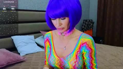 KIm online show from October 2025 11:32:02 AM