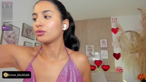 Kim  online show from February 2025 03:45:02 AM